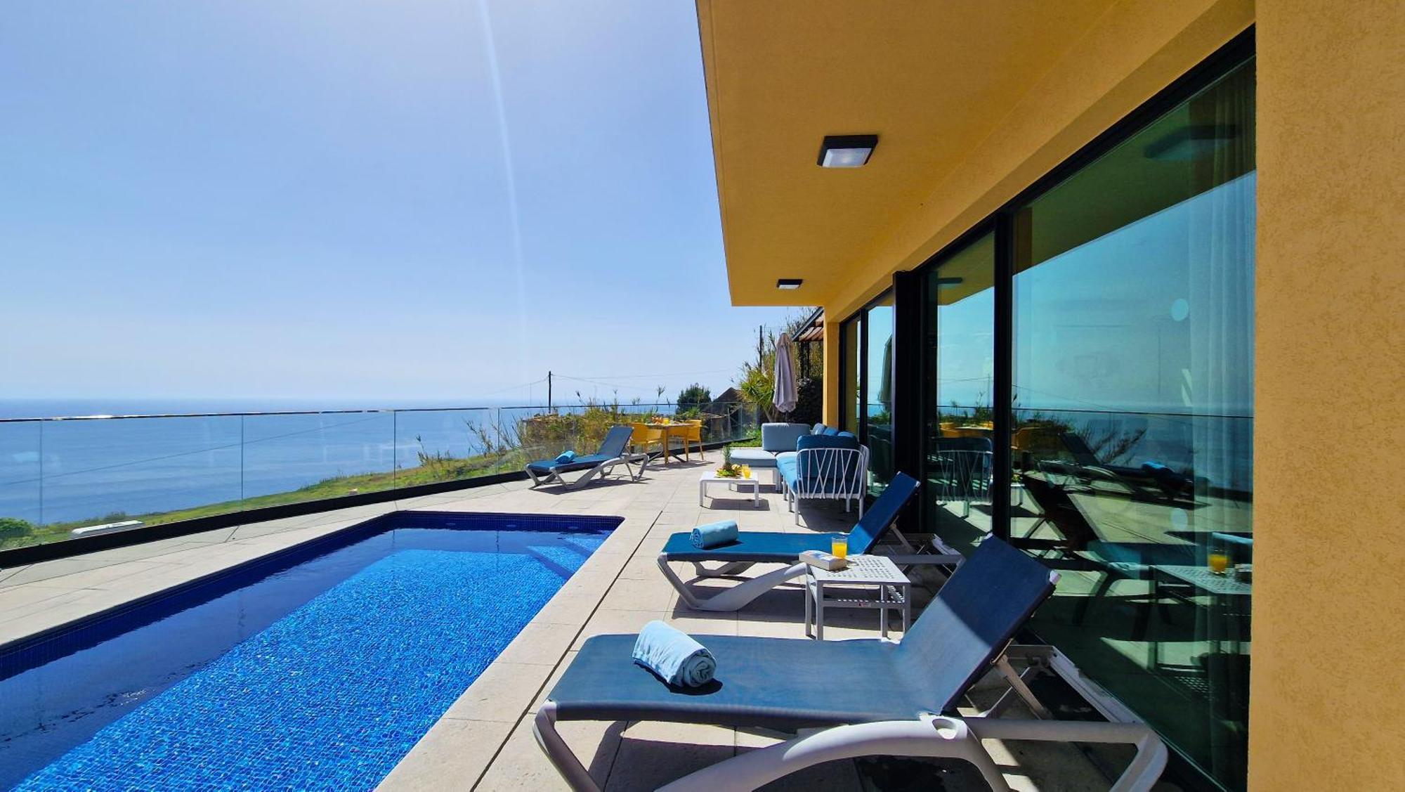 Eden Sun - A Modern Luxury Villa With A Panoramic View Prazeres Exterior foto